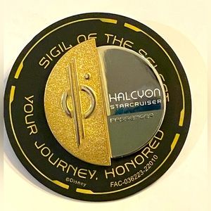 Disney Pin Trading- Star Wars Galactic Starcruiser- The Halcyon
